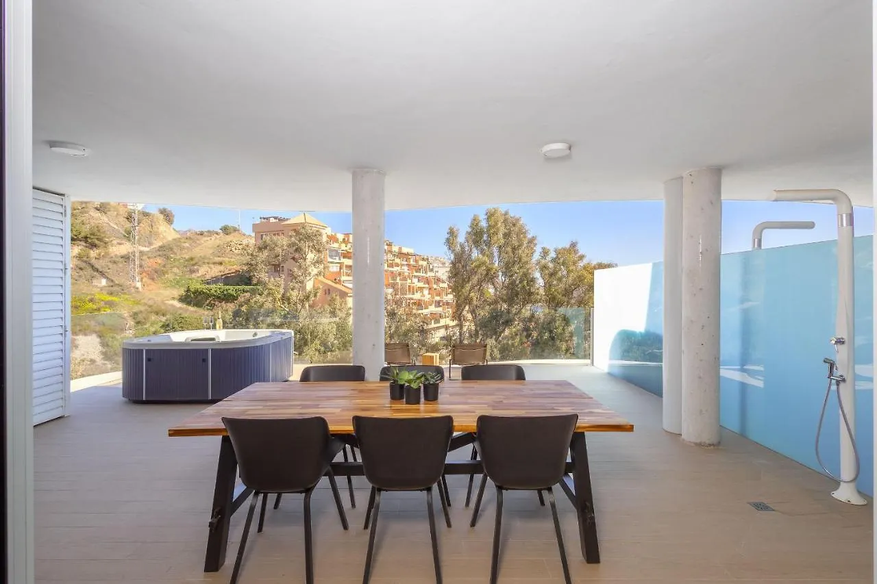 Higueron Rental Wave&Sea Fuengirola